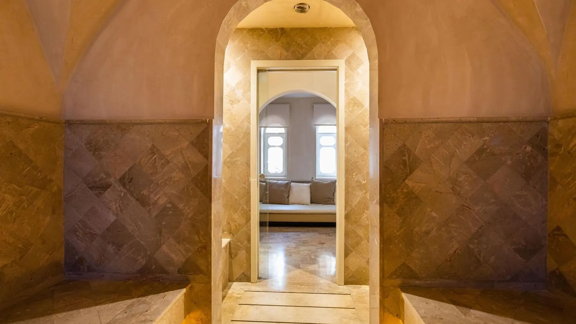 לינה וארוחת בוקר תוניס Nawara Residence
